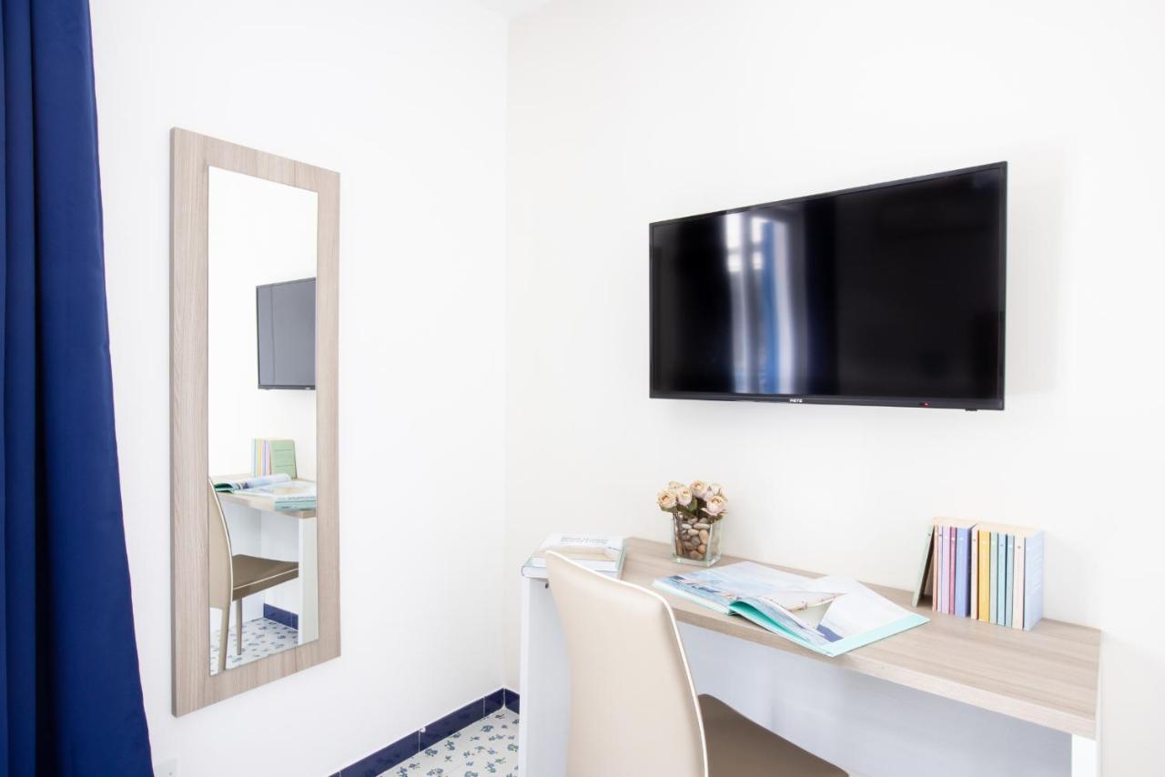 Profumo Di Mare Apartment Marina Grande Sorrent Exterior foto